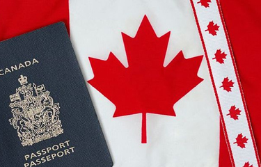 加拿大配偶子女團聚